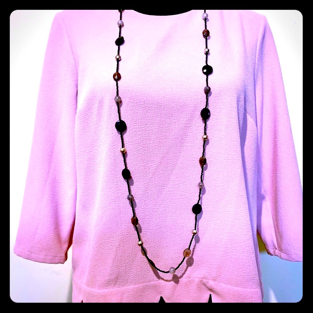 NWOT Limited Dusty Rose Scallop Hem Blouse